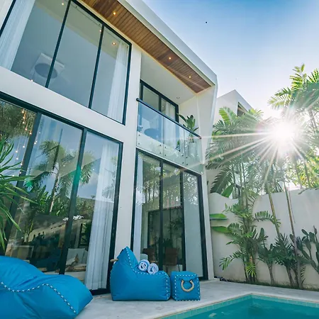 Villa Surya, Luxurious 2Br Private Villa In Canggu Quiet Parts