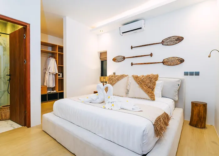 Surya - Luxurious 2br Private In Quiet Area Of Villa *