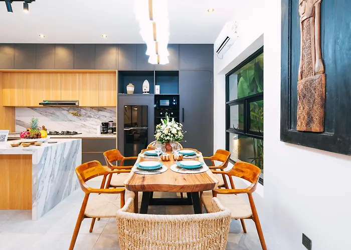 Surya - Luxurious 2br Private In Quiet Area Of Canggu