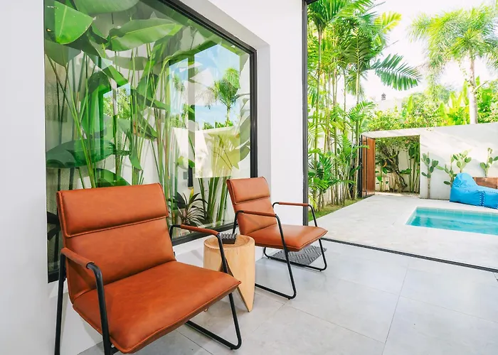 Villa Surya - Luxurious 2br Private In Quiet Area Of
