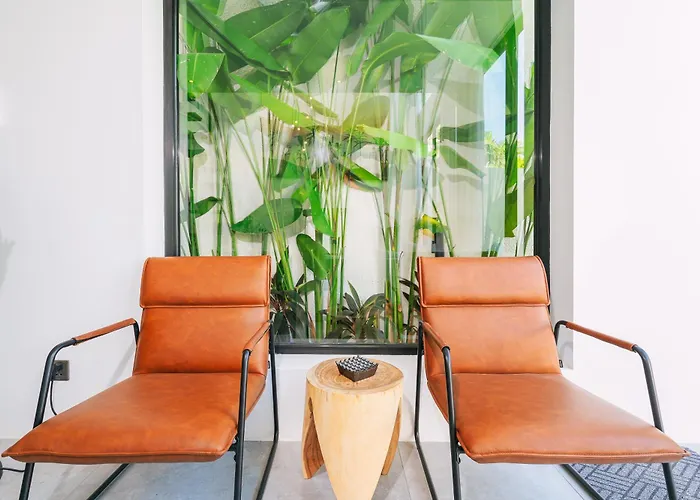 Villa Surya - Luxurious 2br Private In Quiet Area Of Canggu